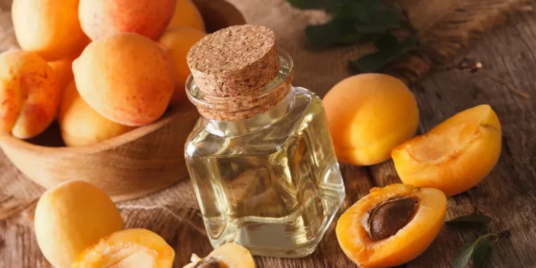 زردآلو برای پوست و مو