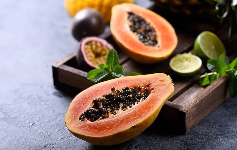 پاپایا (خربزه درختی)
